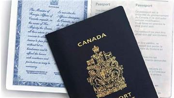 出国移民加拿大，加拿大绿卡和护照的区别