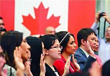 加拿大移民申请在疫情下仍然得到更多中国人关注！